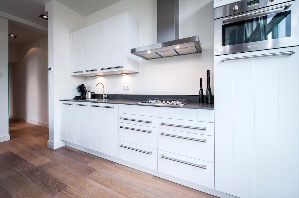 Short Stay Group Tropen Serviced Apartments Амстердам Экстерьер фото