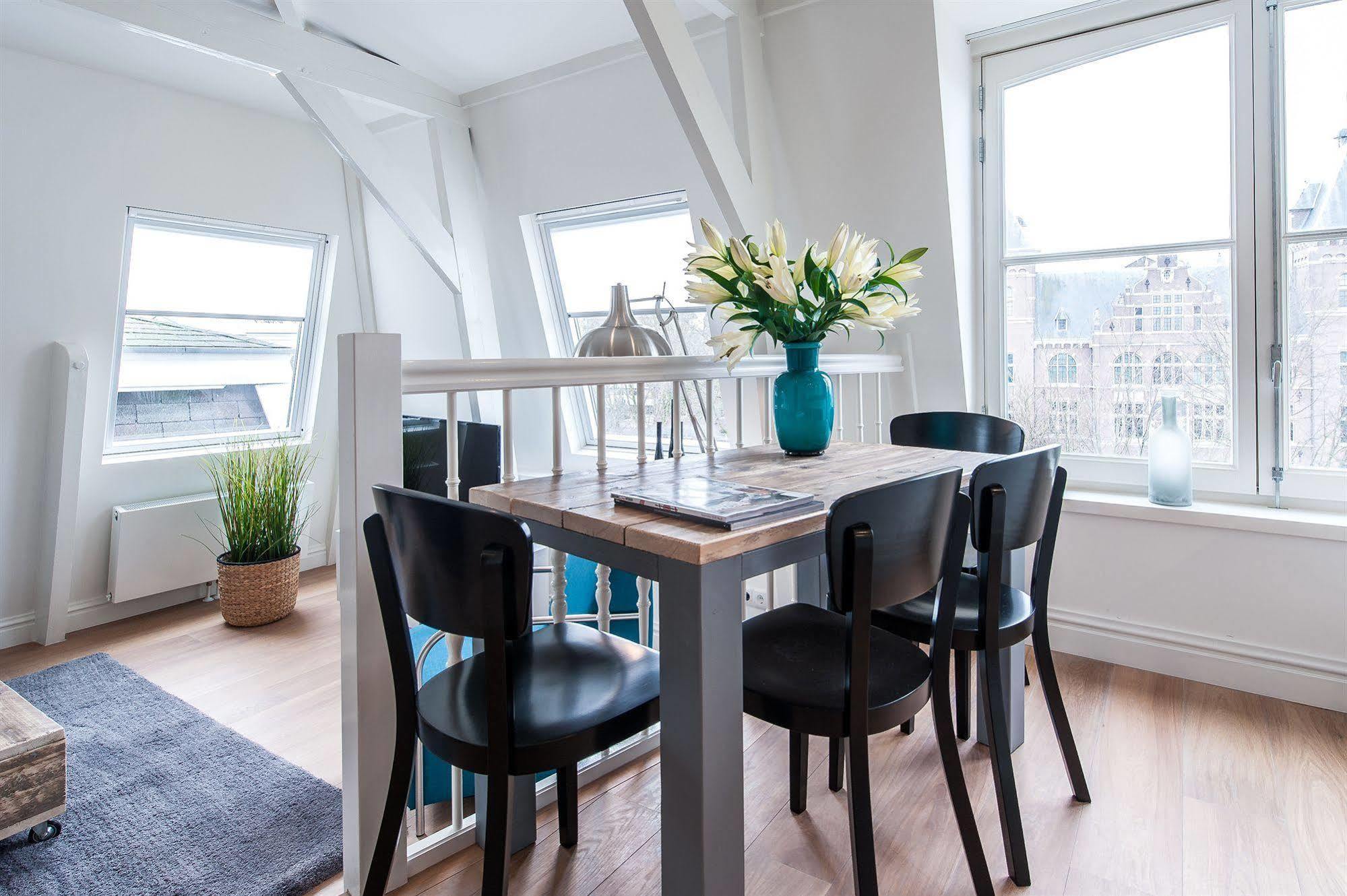 Short Stay Group Tropen Serviced Apartments Амстердам Экстерьер фото